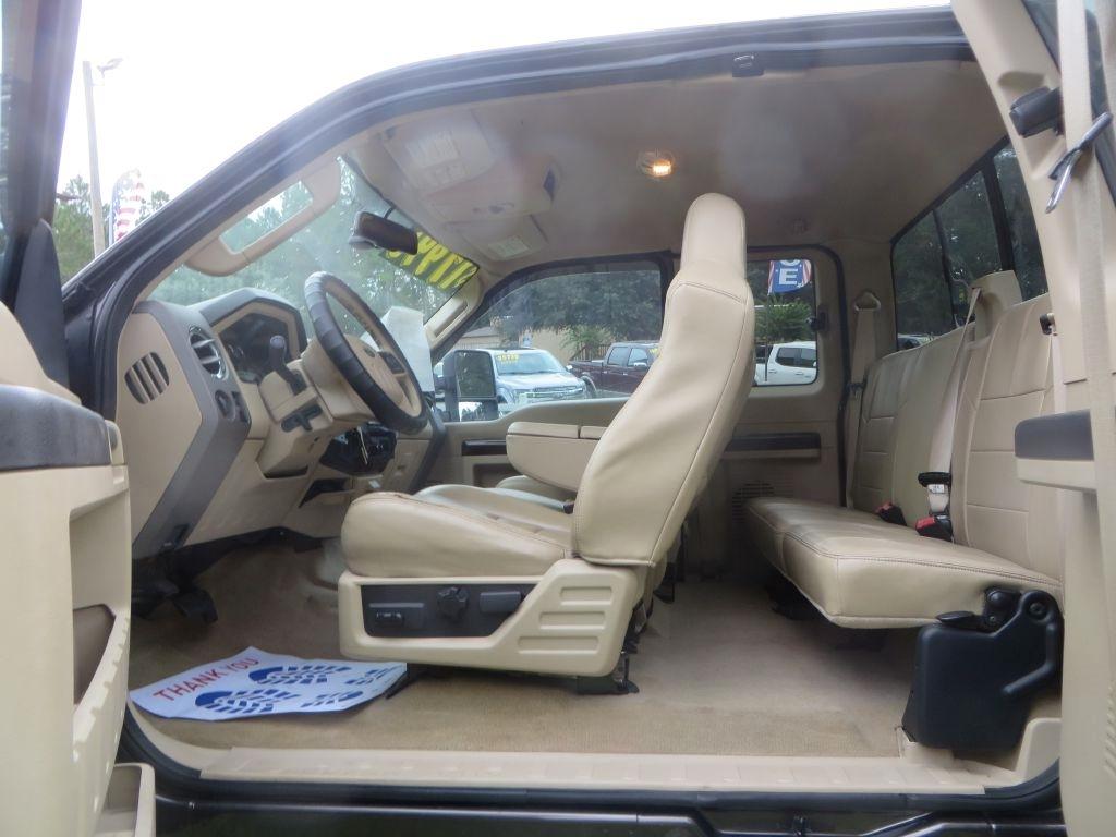 Ford Super Duty F-350 SRW  2008
