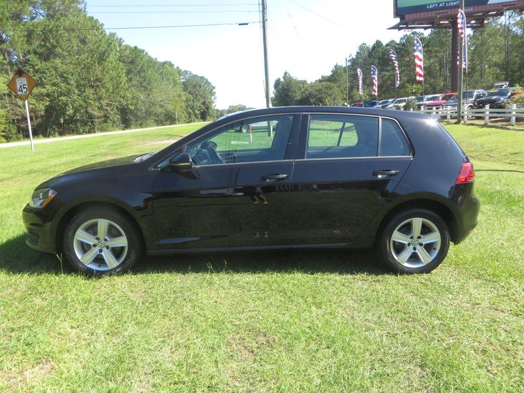 Volkswagen Golf  2017