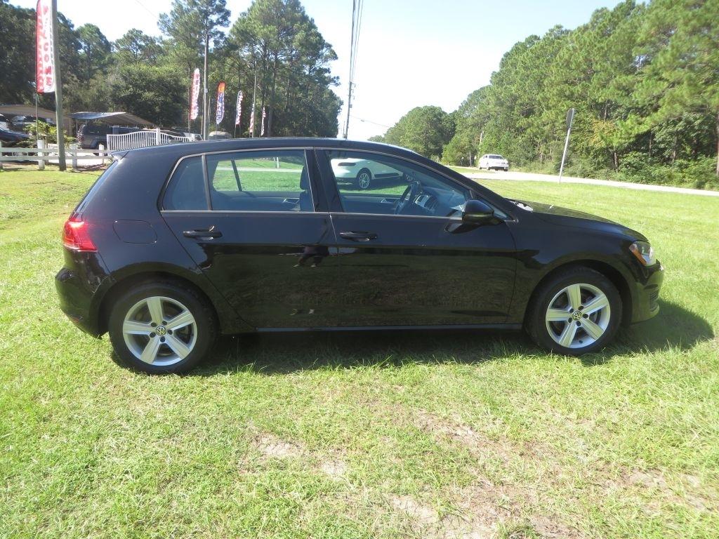 Volkswagen Golf  2017