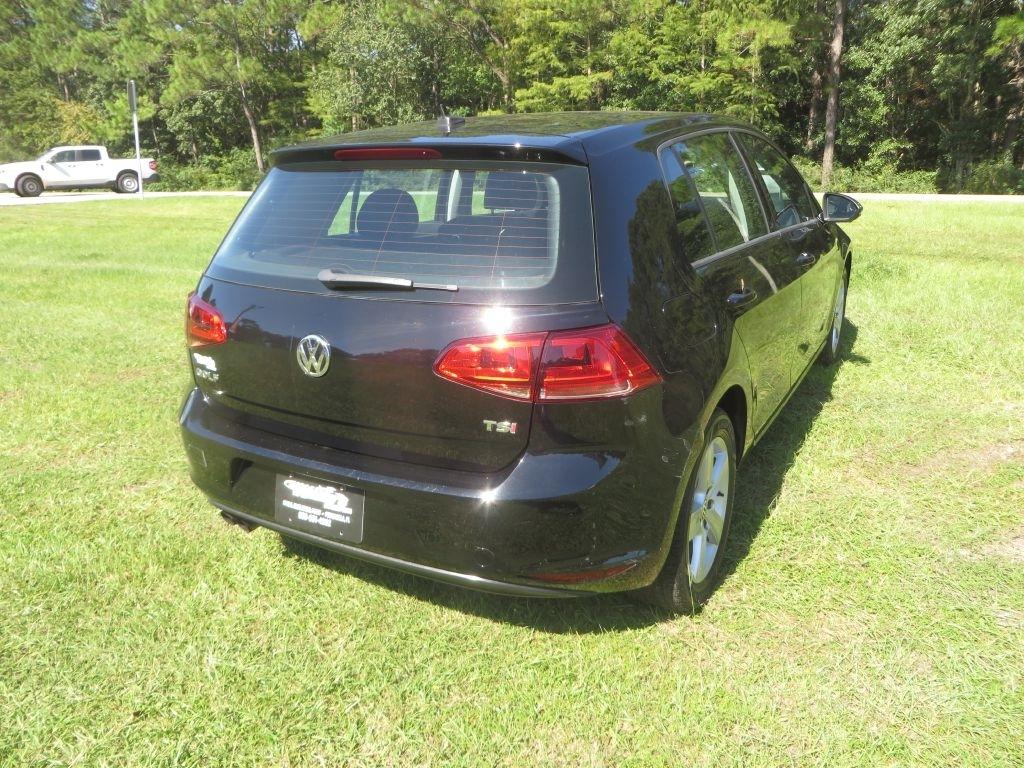 Volkswagen Golf  2017