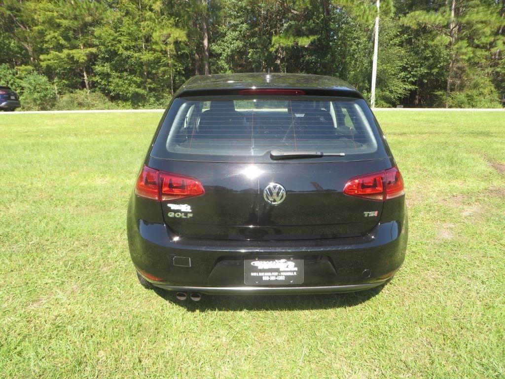 Volkswagen Golf  2017