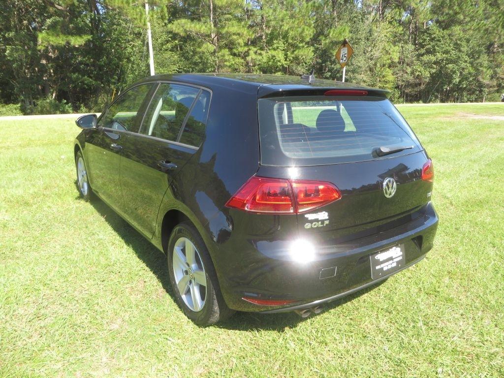 Volkswagen Golf  2017
