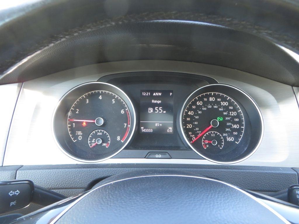 Volkswagen Golf  2017