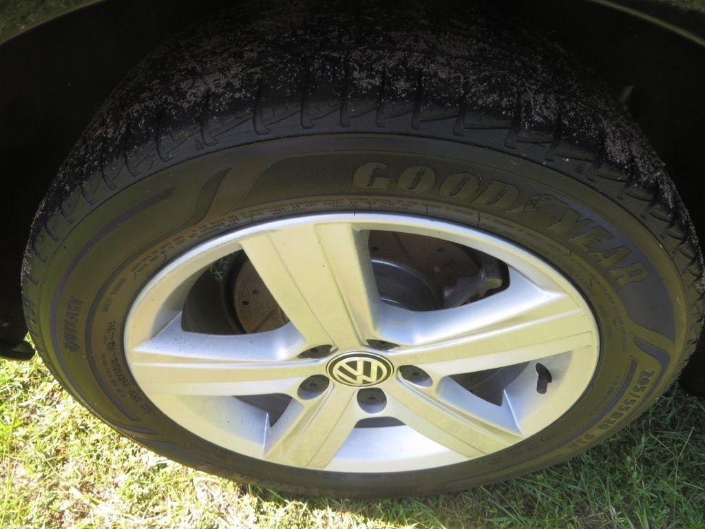 Volkswagen Golf  2017