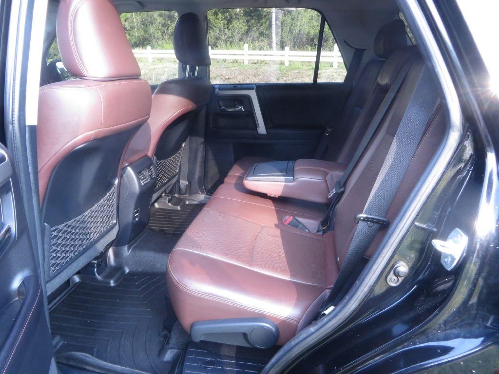 Toyota 4Runner  2016