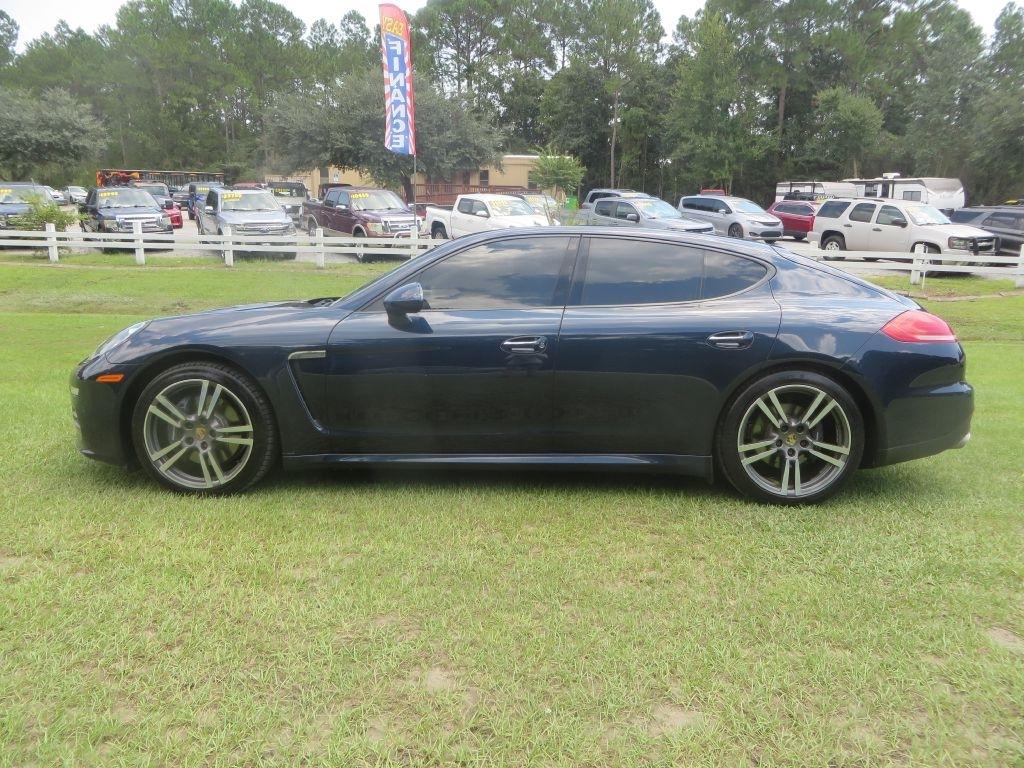 Porsche Panamera  2015