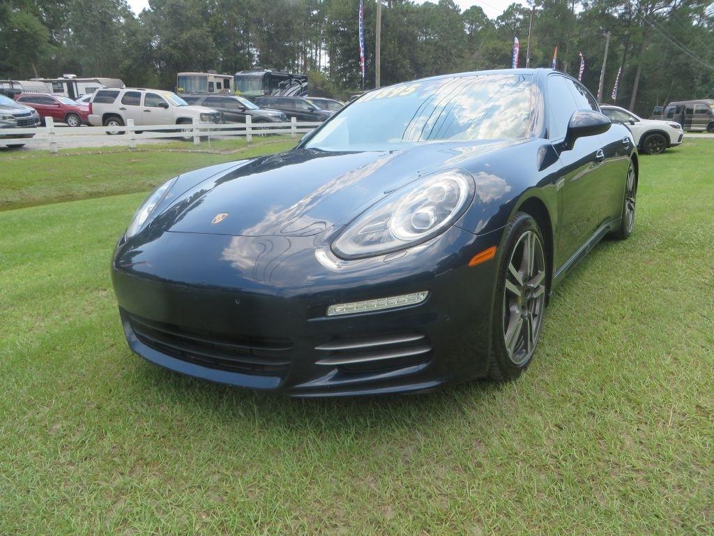 Porsche Panamera  2015