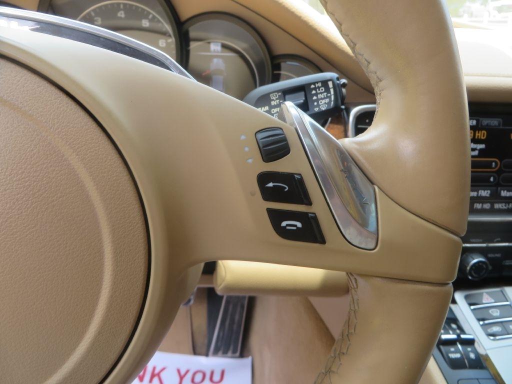 Porsche Panamera  2015