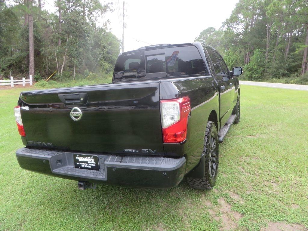 Nissan Titan SV 2018