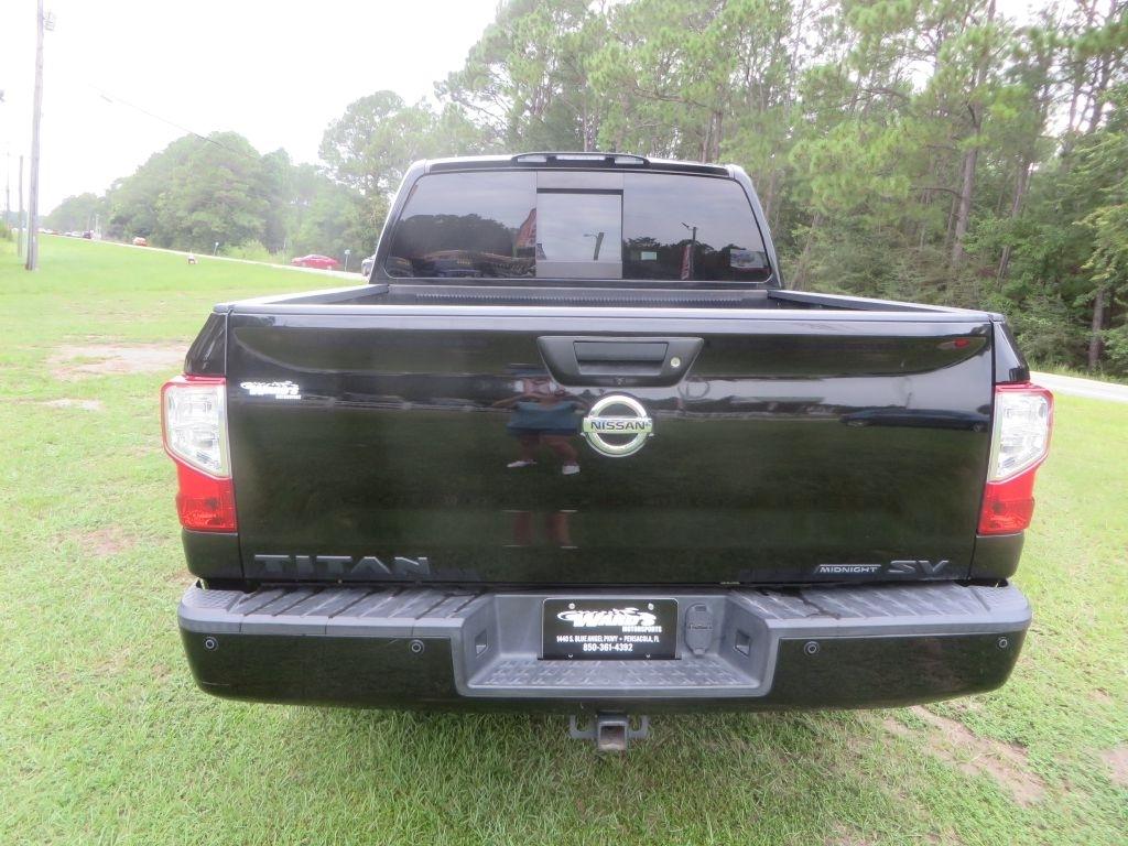 Nissan Titan SV 2018