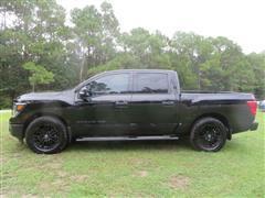 2018 Nissan Titan 