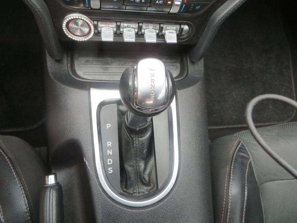 Ford Mustang  2020