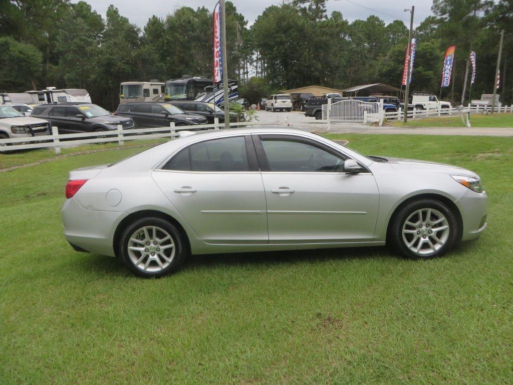 Chevrolet Malibu  2015