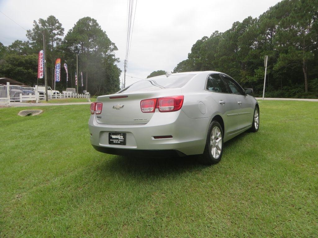 Chevrolet Malibu  2015