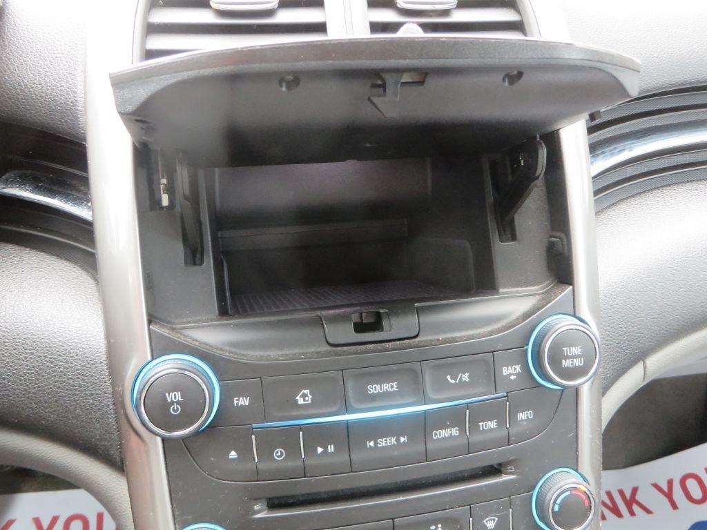 Chevrolet Malibu  2015