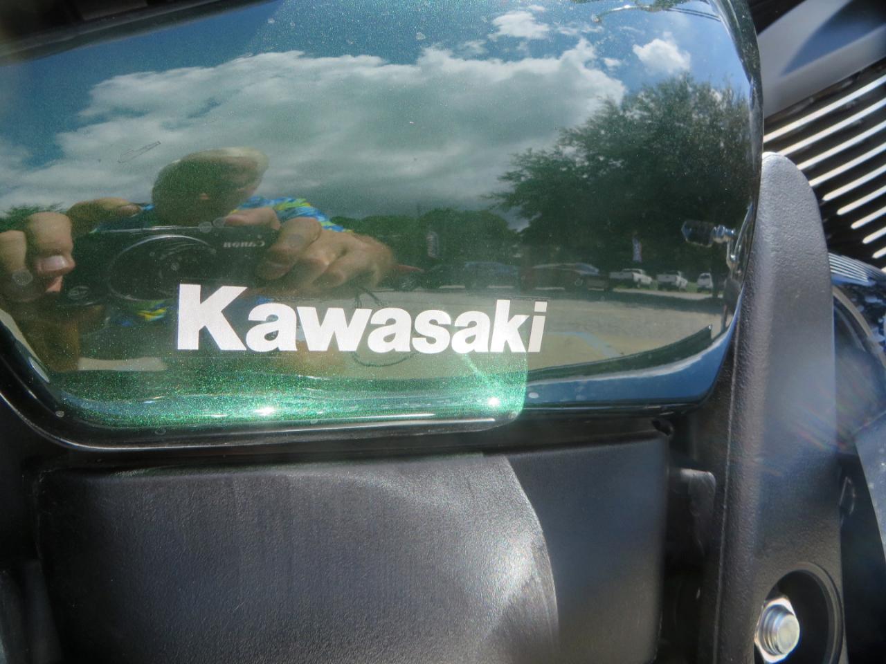 Kawasaki Vulcan 900 Classic  2022