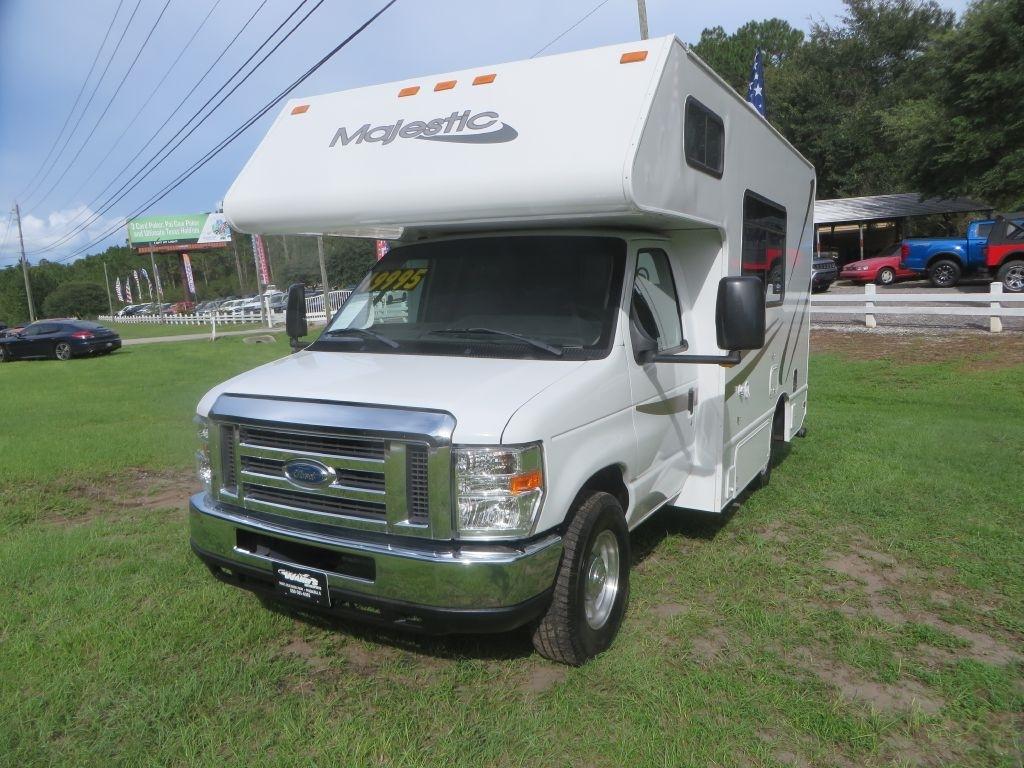 Ford E-Series Cutaway  2018