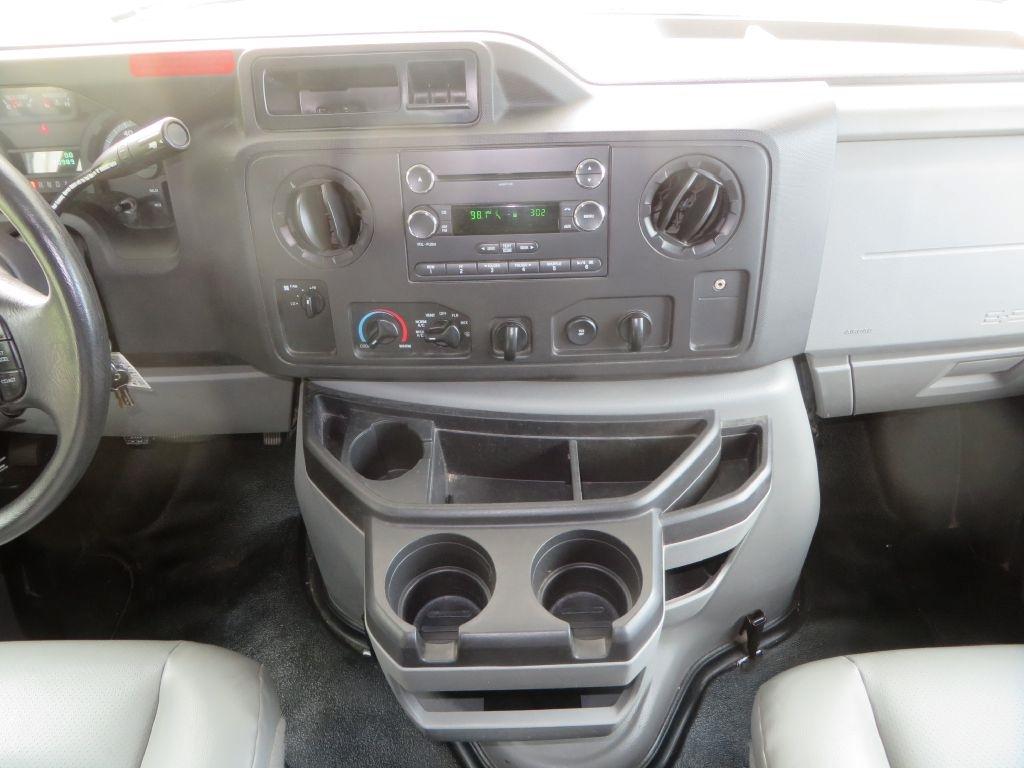 Ford E-Series Cutaway  2018