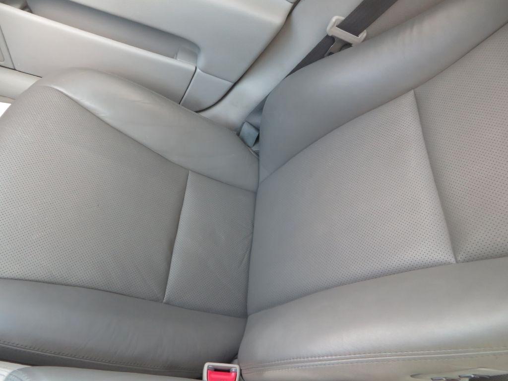 Lexus LS 460  2010