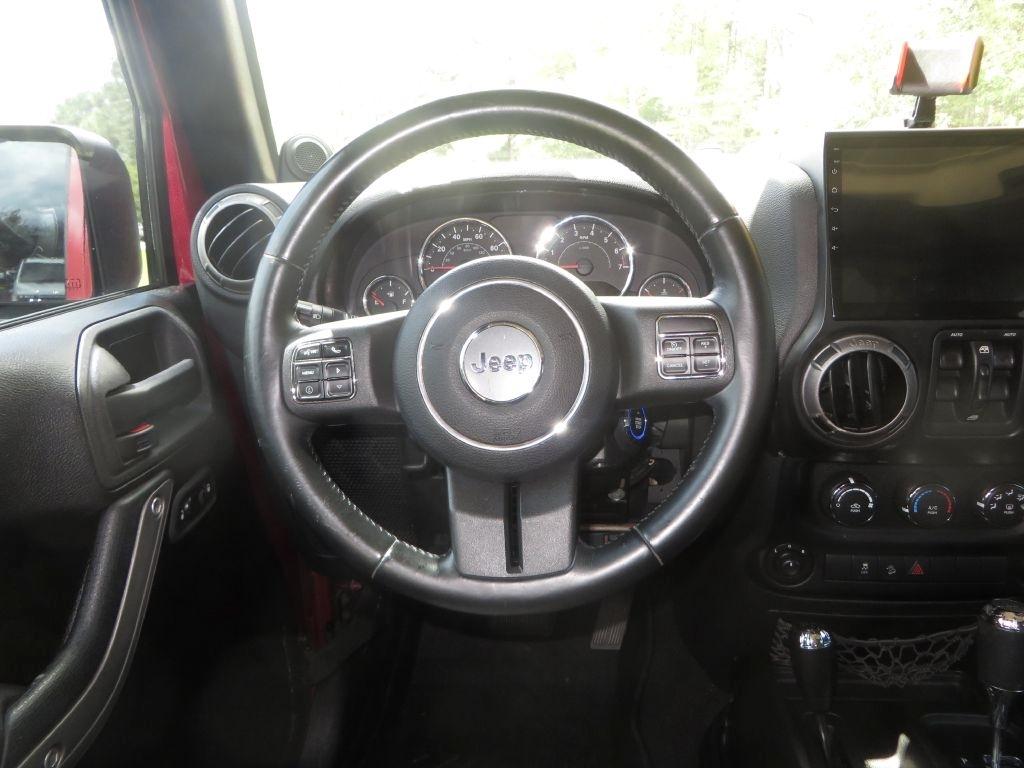 Jeep Wrangler Unlimited  2012