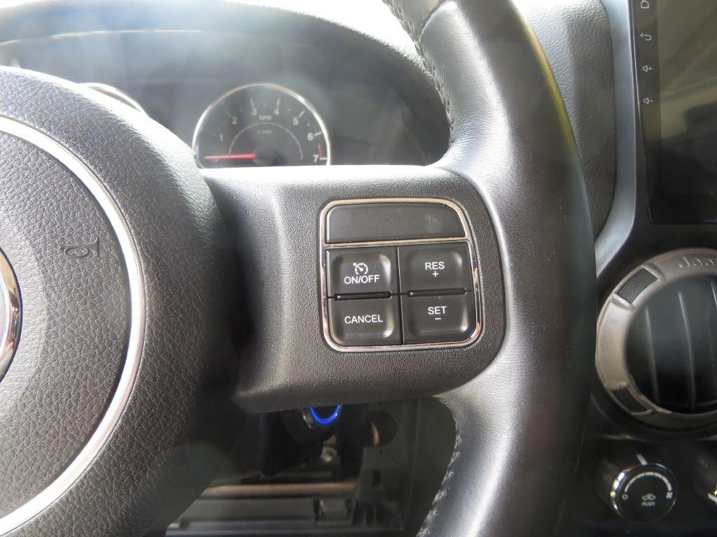 Jeep Wrangler Unlimited  2012