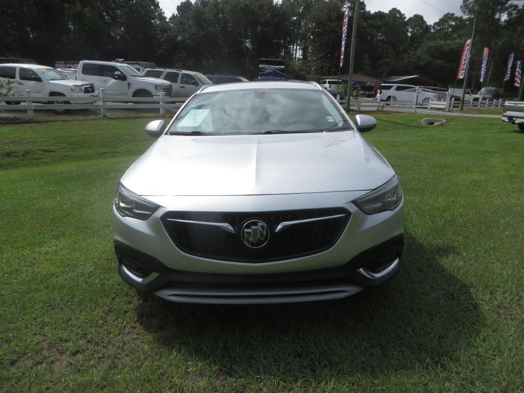 Buick Regal TourX  2018