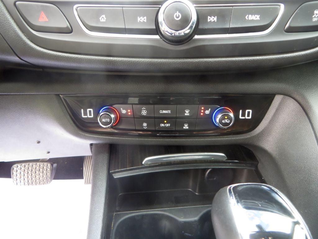 Buick Regal TourX  2018