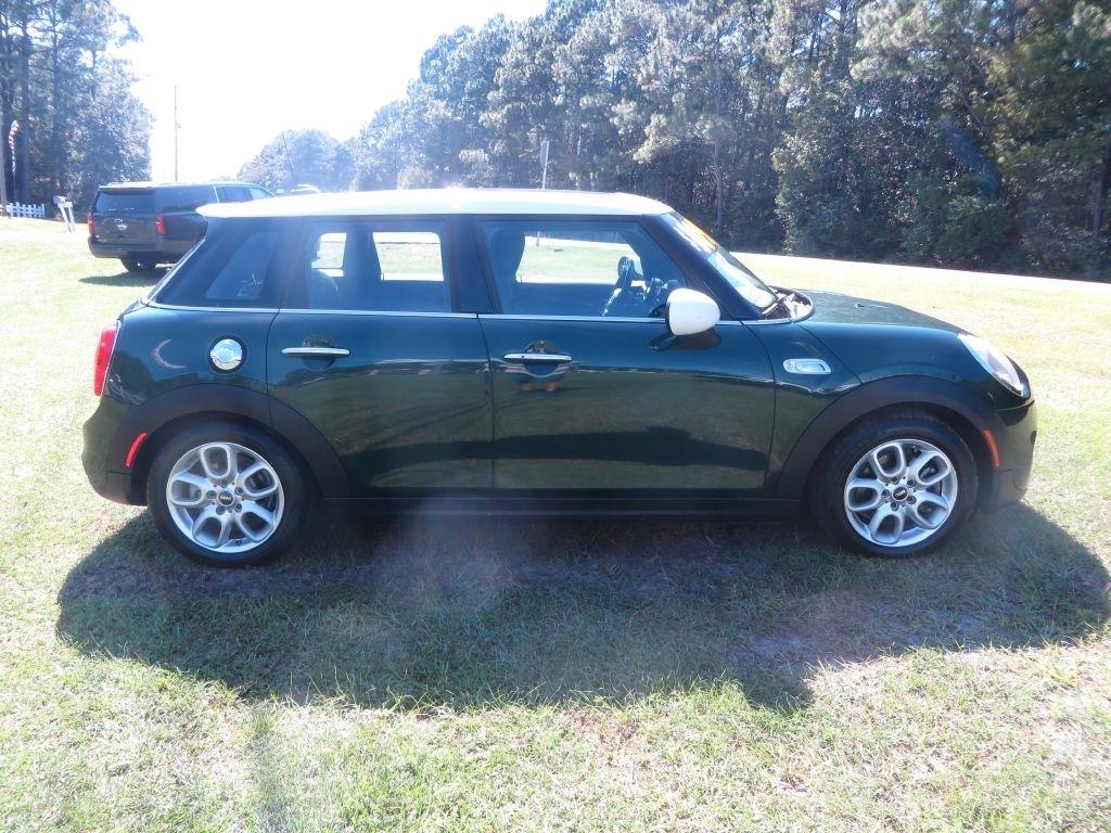 MINI Cooper Hardtop 4 Door  2015