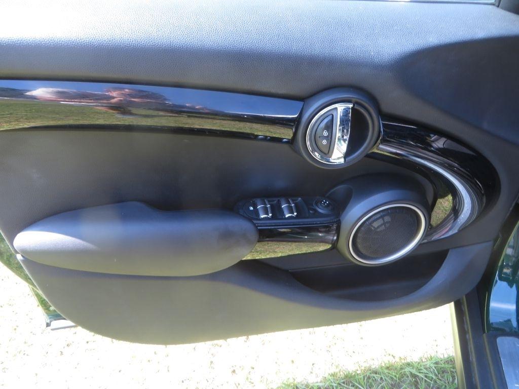 MINI Cooper Hardtop 4 Door  2015