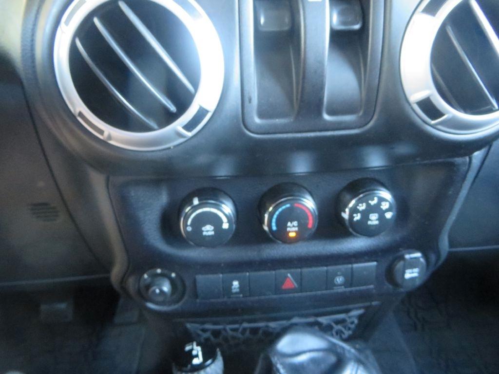 Jeep Wrangler  2016