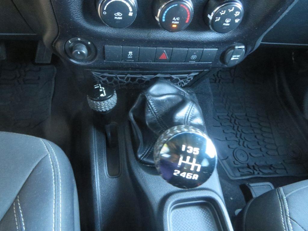 Jeep Wrangler  2016