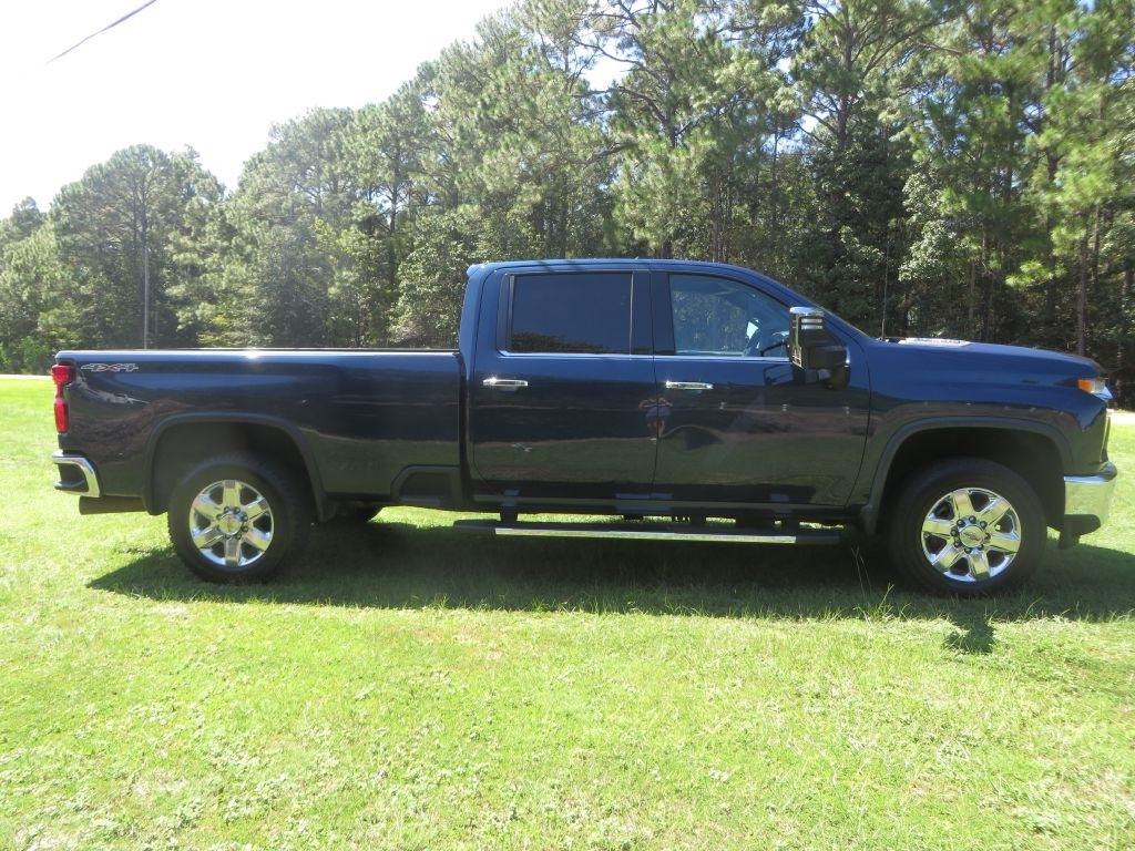 Chevrolet Silverado 2500HD  2021