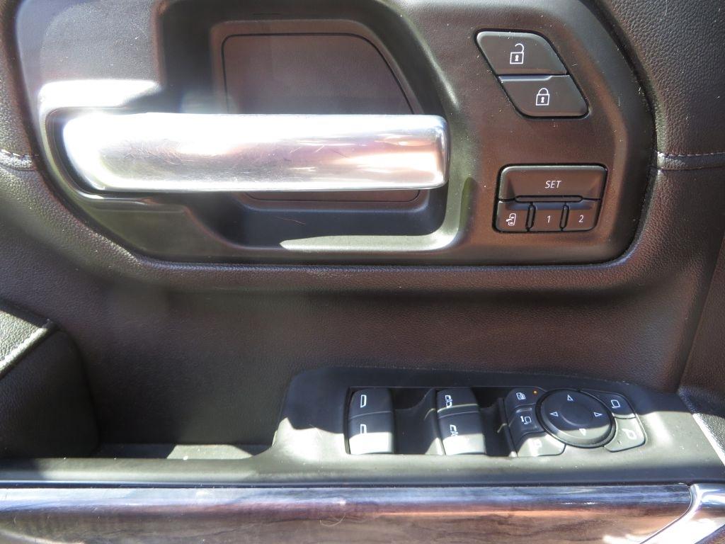 Chevrolet Silverado 2500HD  2021