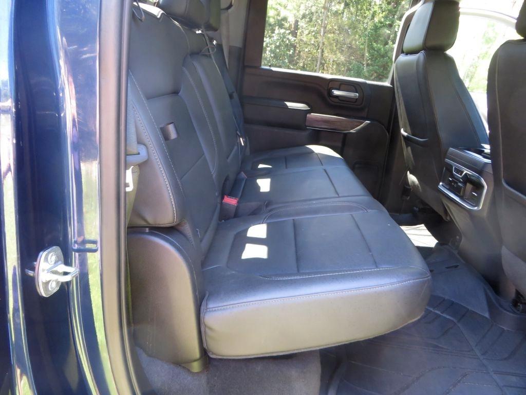 Chevrolet Silverado 2500HD  2021