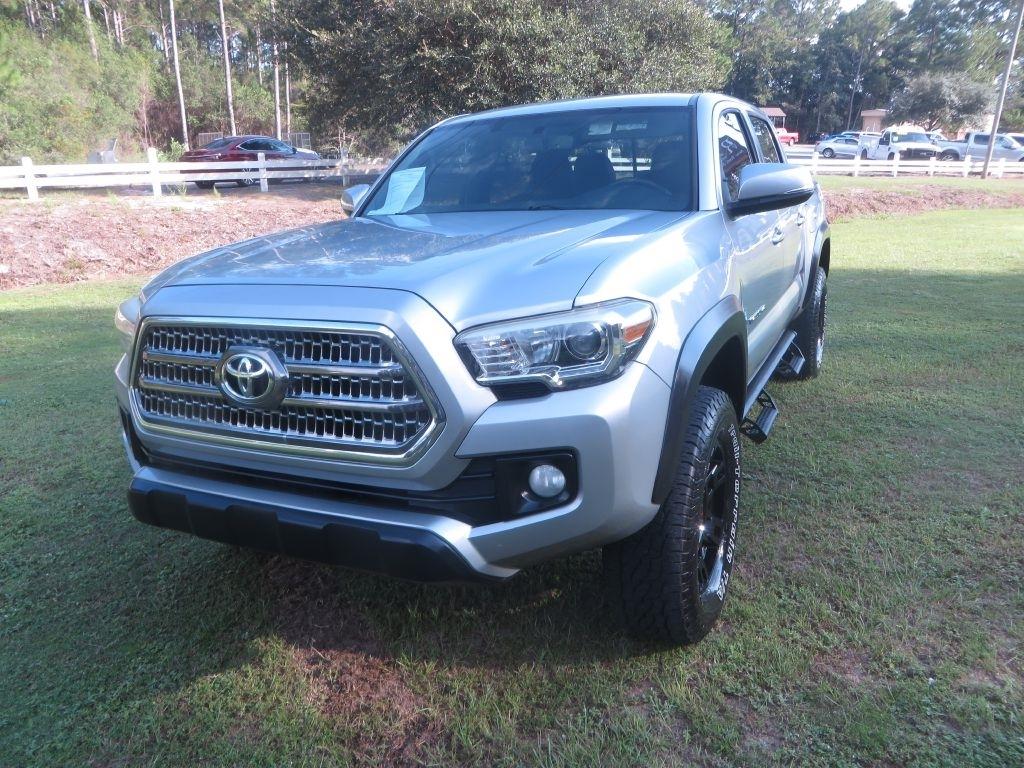 Toyota Tacoma  2017