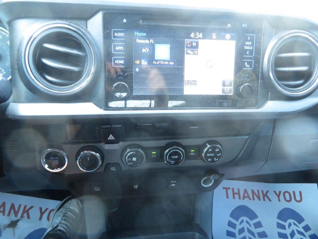 Toyota Tacoma  2017