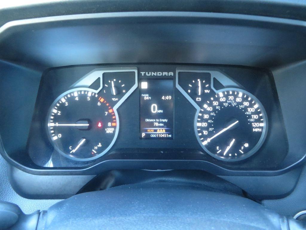 Toyota Tundra 4WD  2022