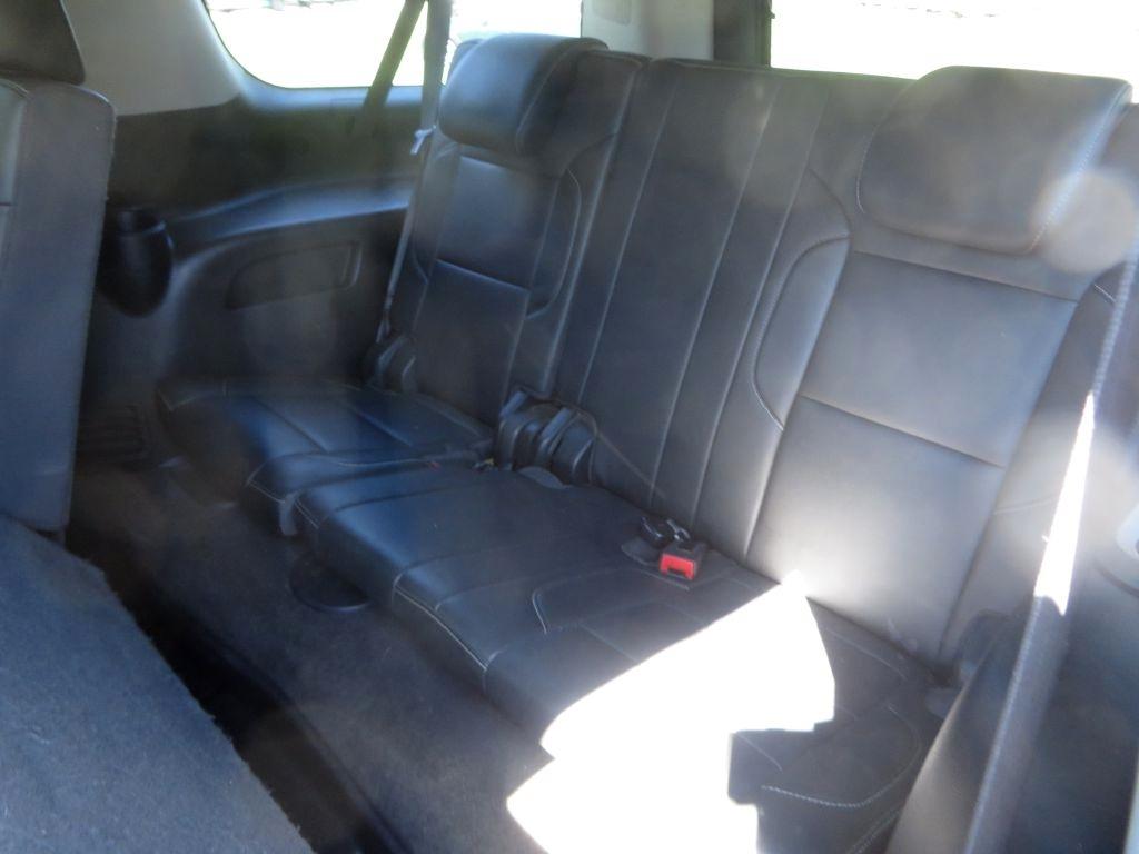 Chevrolet Suburban 1500 LT 2018