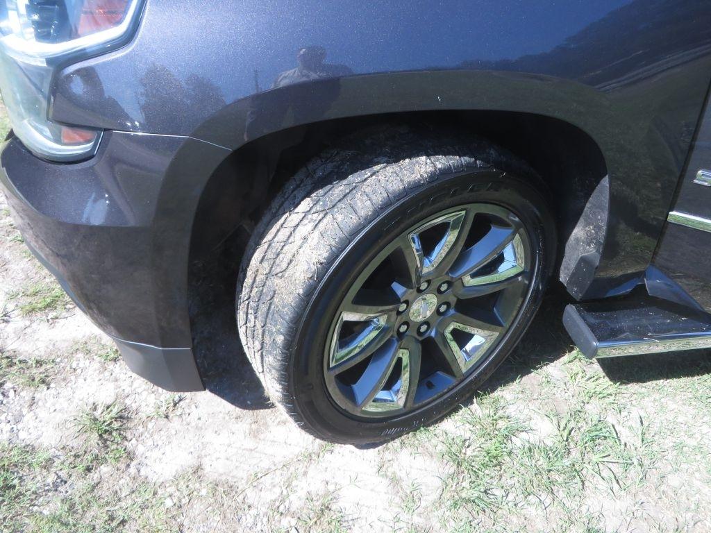 Chevrolet Suburban 1500 LT 2018