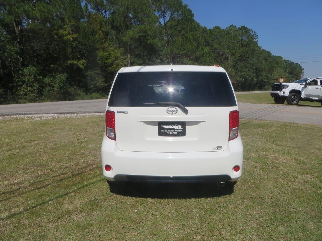 Scion xB  2014
