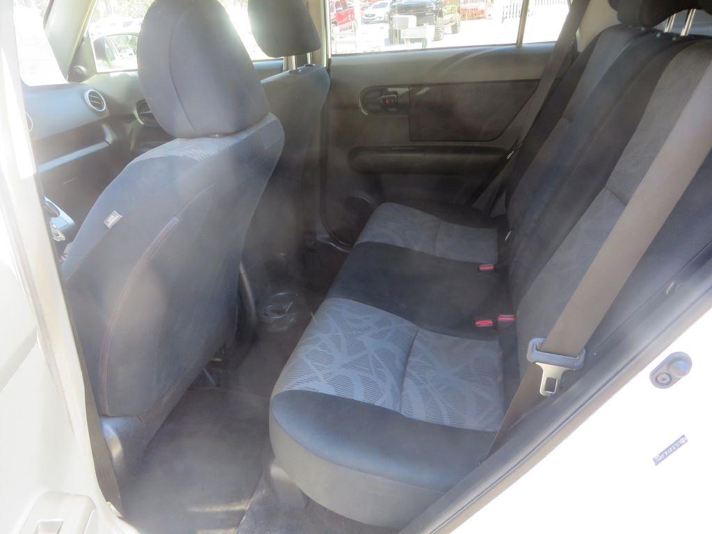 Scion xB  2014