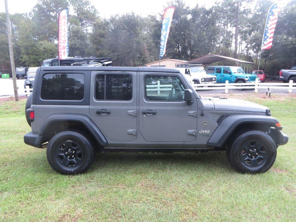 Jeep Wrangler Sport 2021