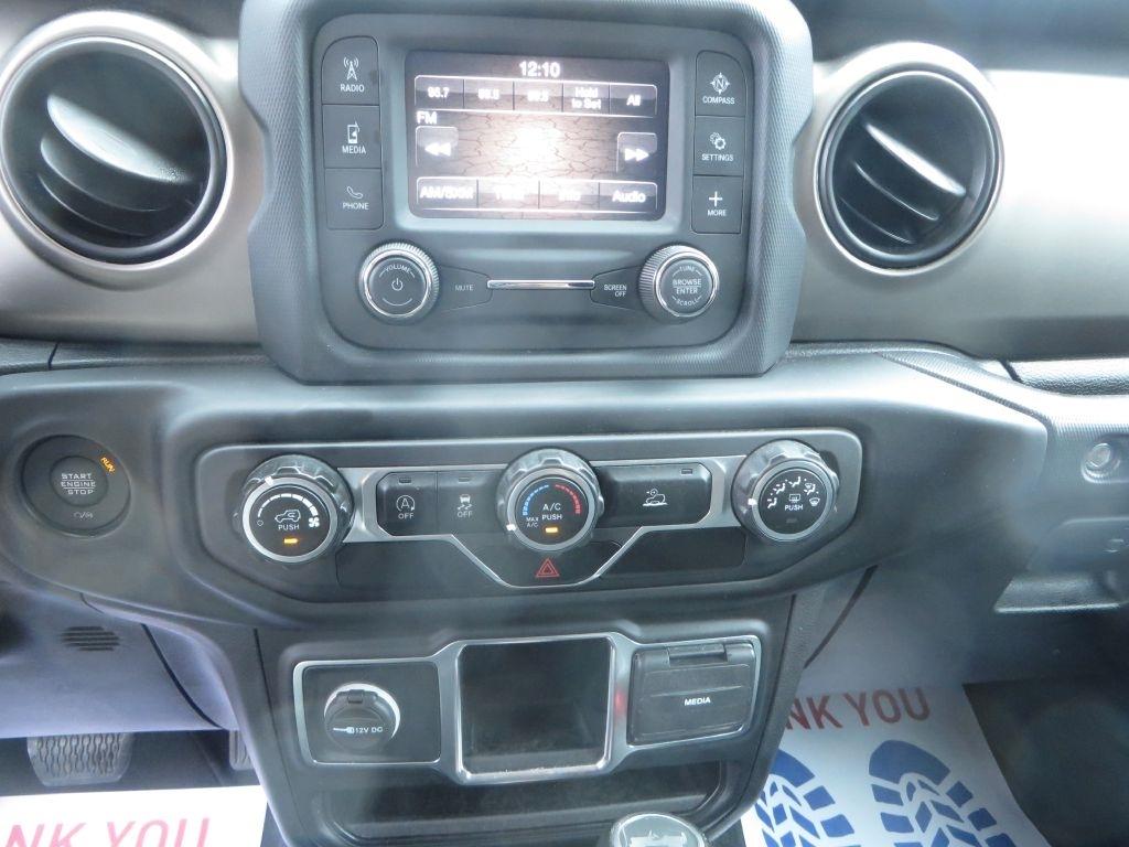 Jeep Wrangler Sport 2021