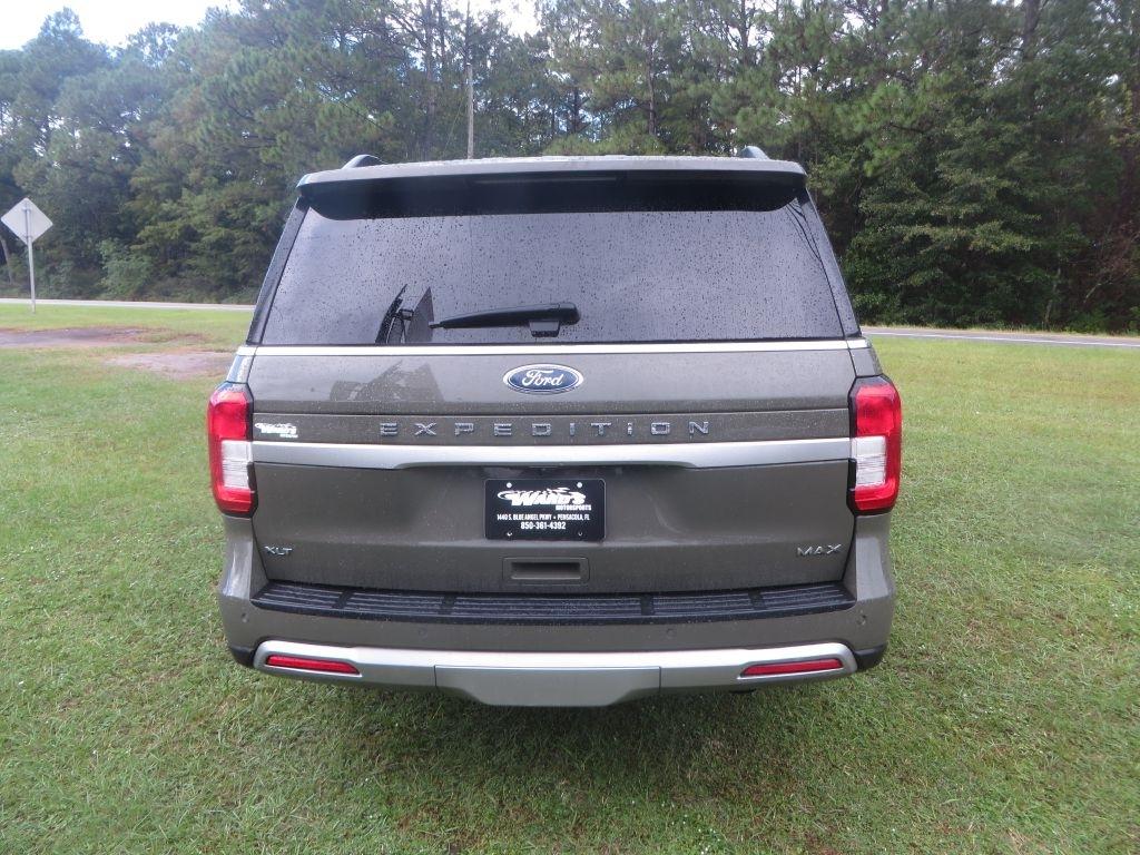 Ford Expedition Max  2024