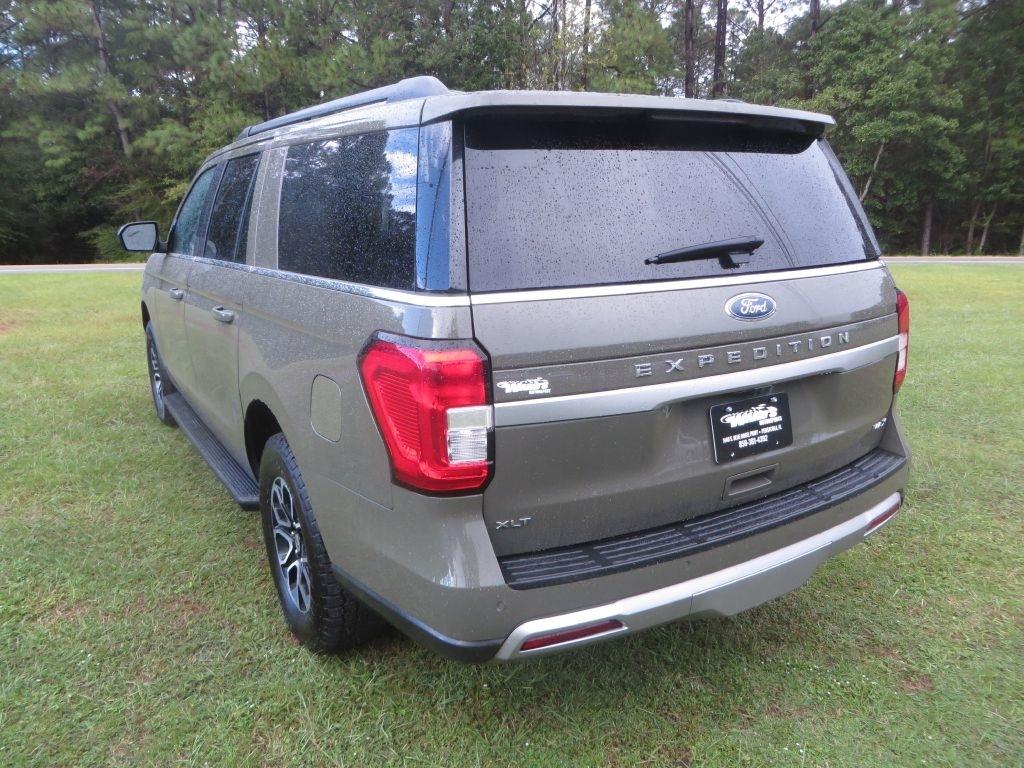 Ford Expedition Max  2024