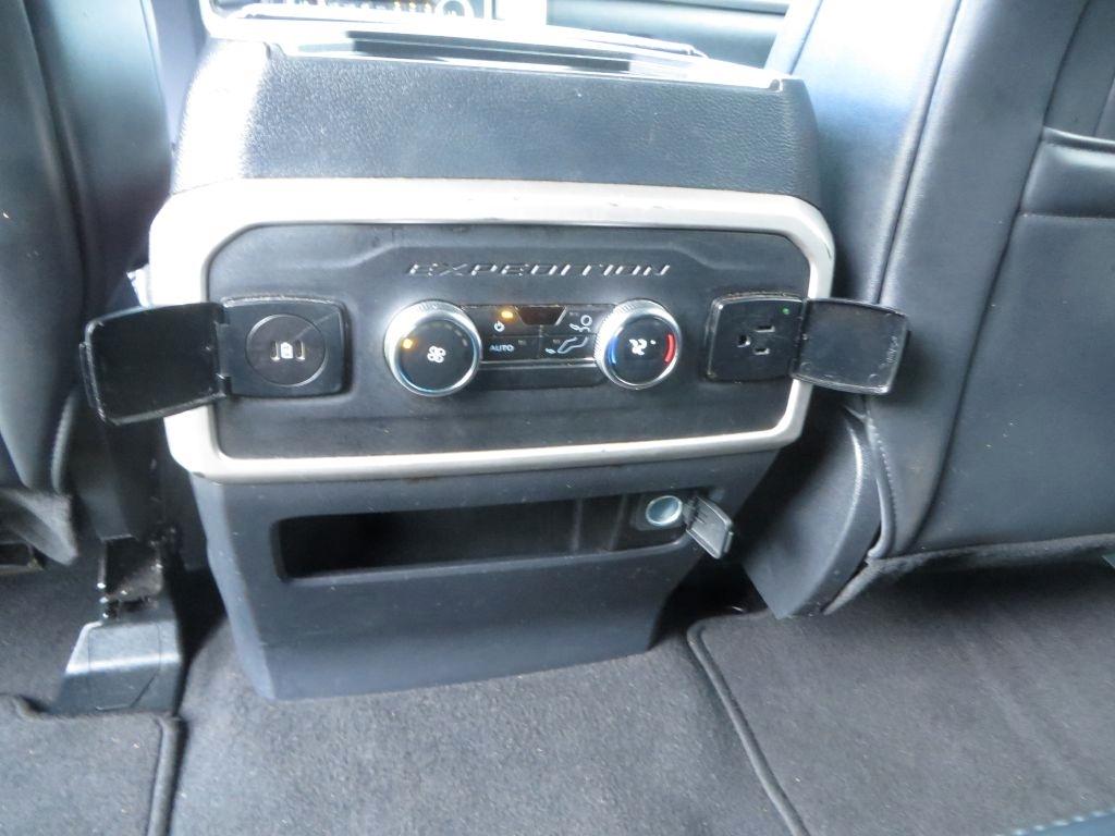 Ford Expedition Max  2024