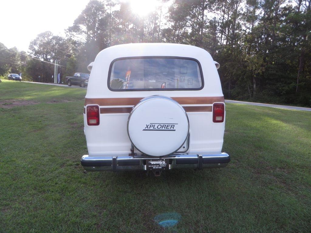 Dodge Ram Van B350 1989