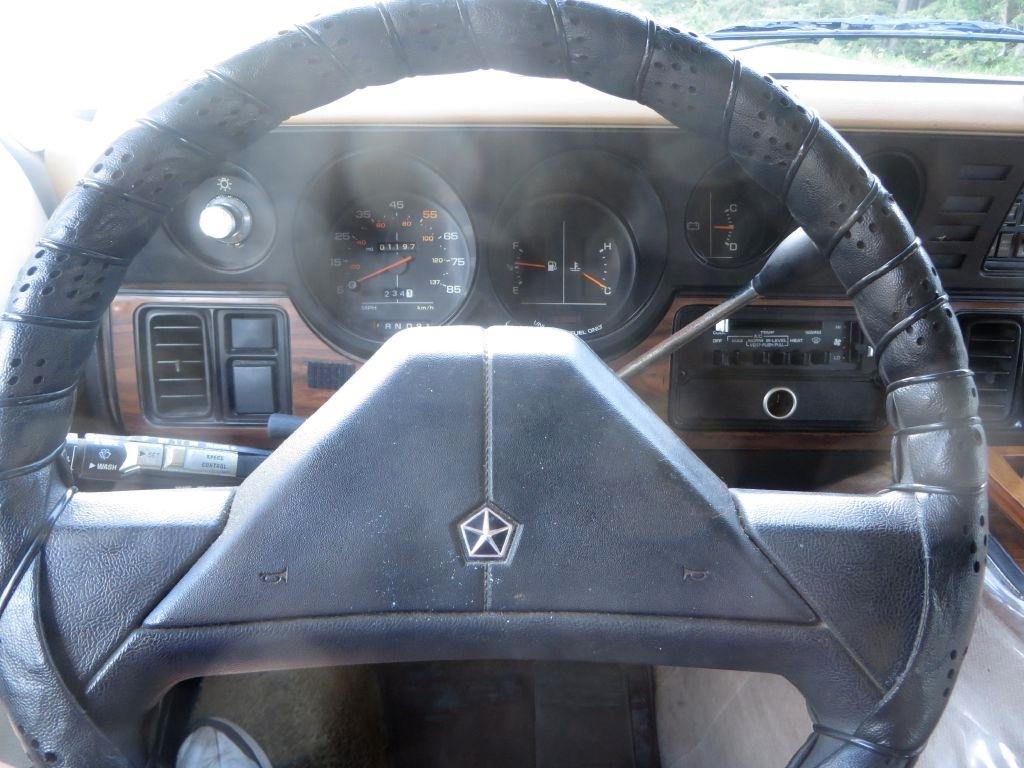 Dodge Ram Van B350 1989