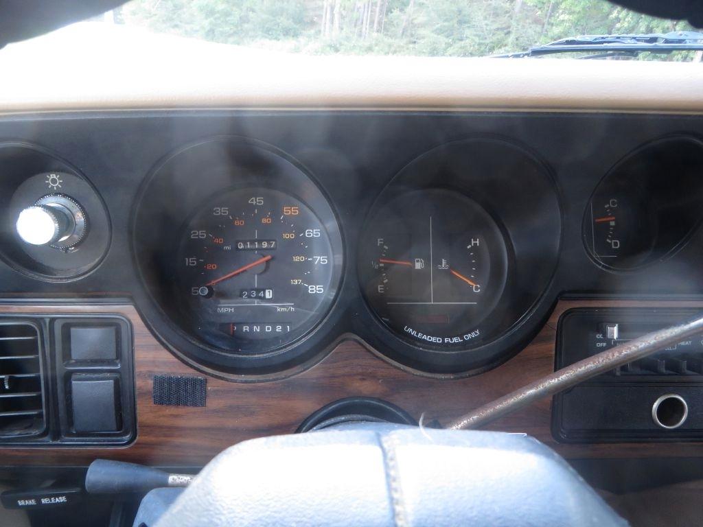 Dodge Ram Van B350 1989