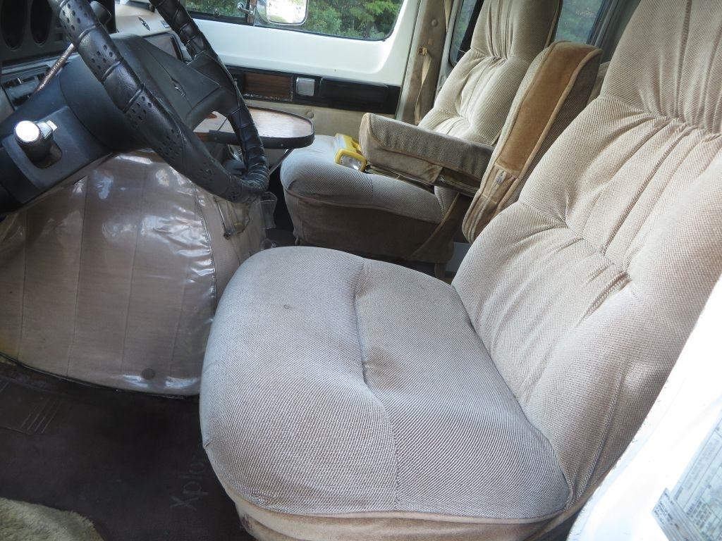 Dodge Ram Van B350 1989